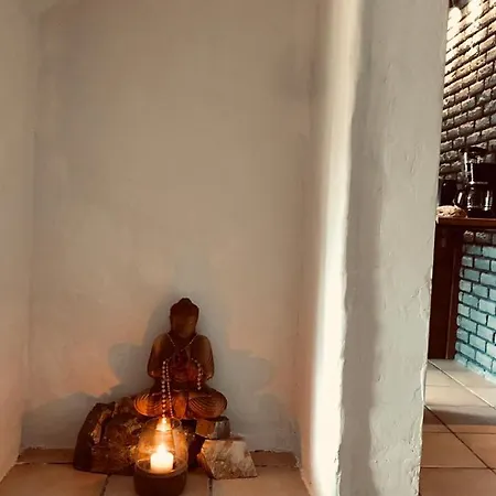 The Pilgrim Stone - Vegan Frühstückspension Rabanal del Camino